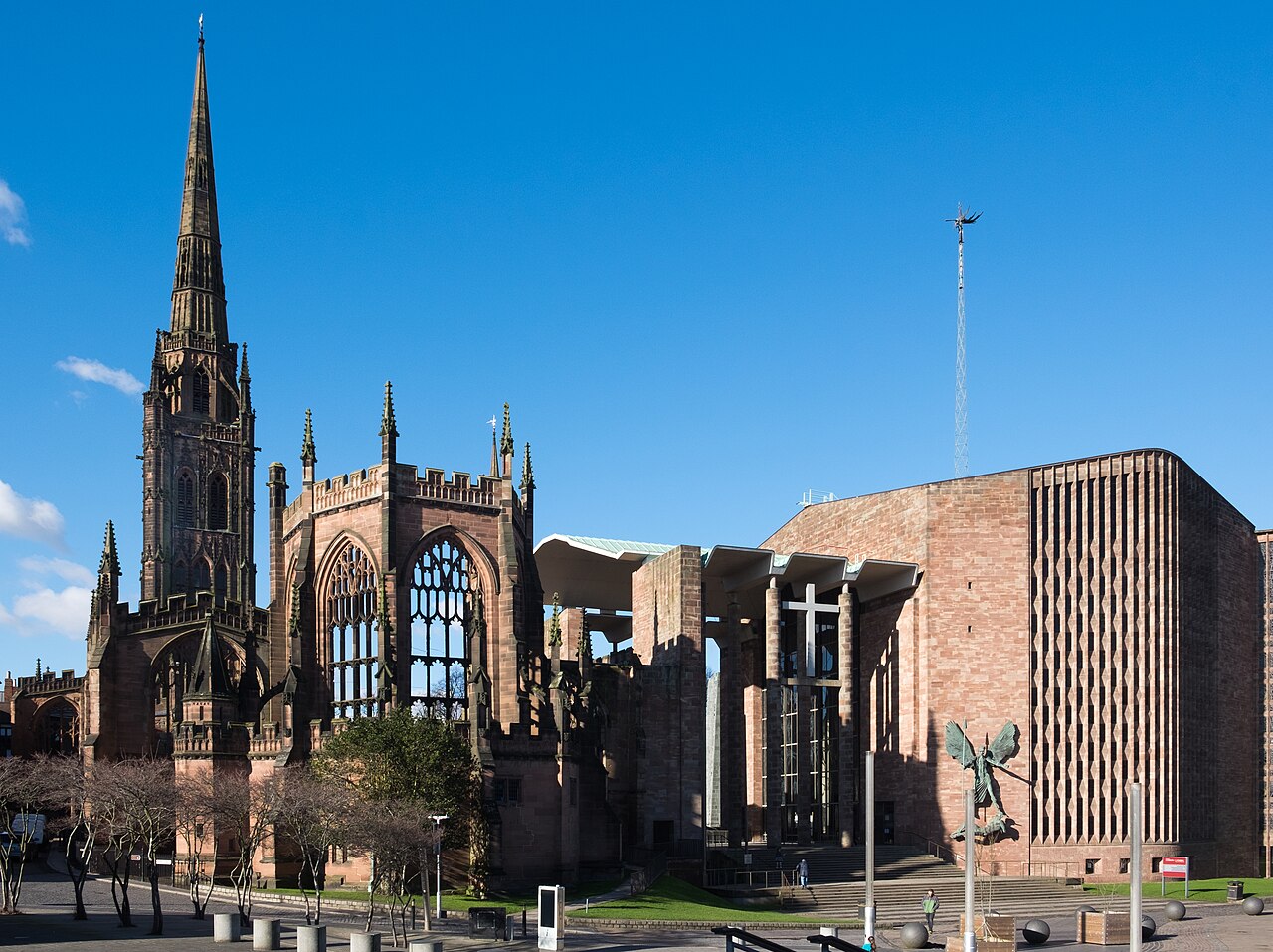 Photo: DeFacto (CC BY-SA 4.0) Coventry