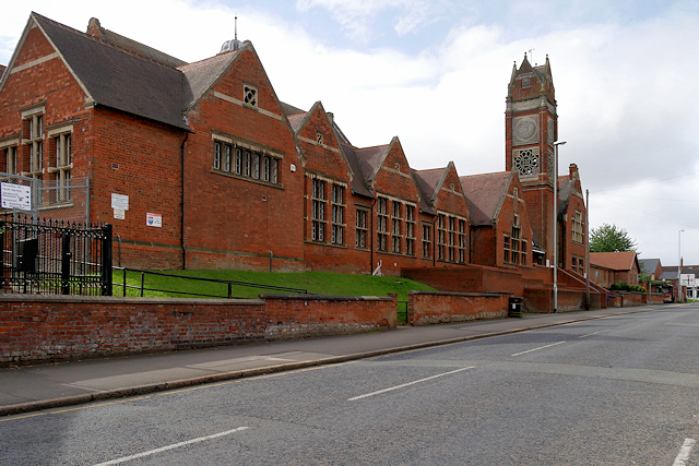 Photo: David Dixon (CC BY-SA 2.0) Kettering