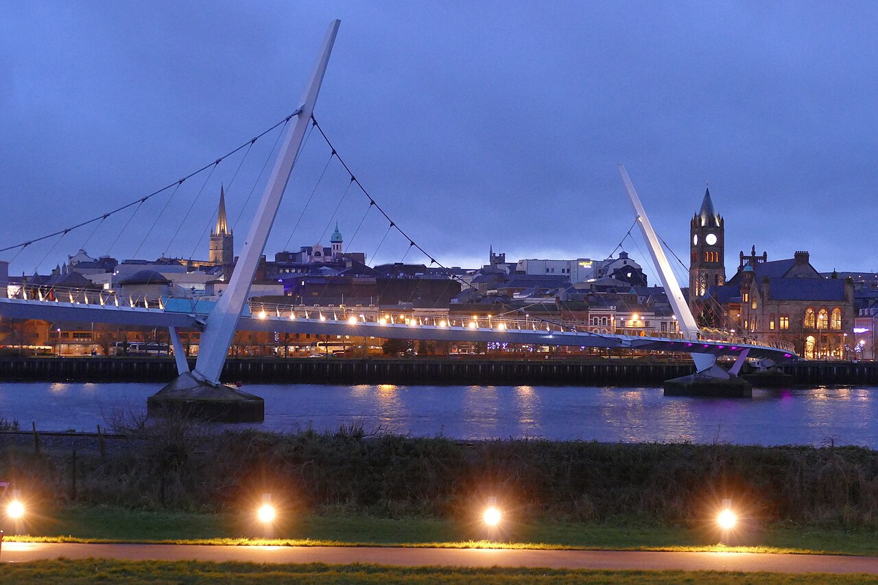 Photo: Aaronwarduk (CC BY-SA 4.0) Derry/Londonderry