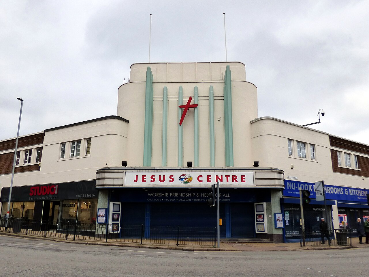 Photo: Peter O'Connor aka anemoneprojectors (CC BY-SA 2.0) Northampton