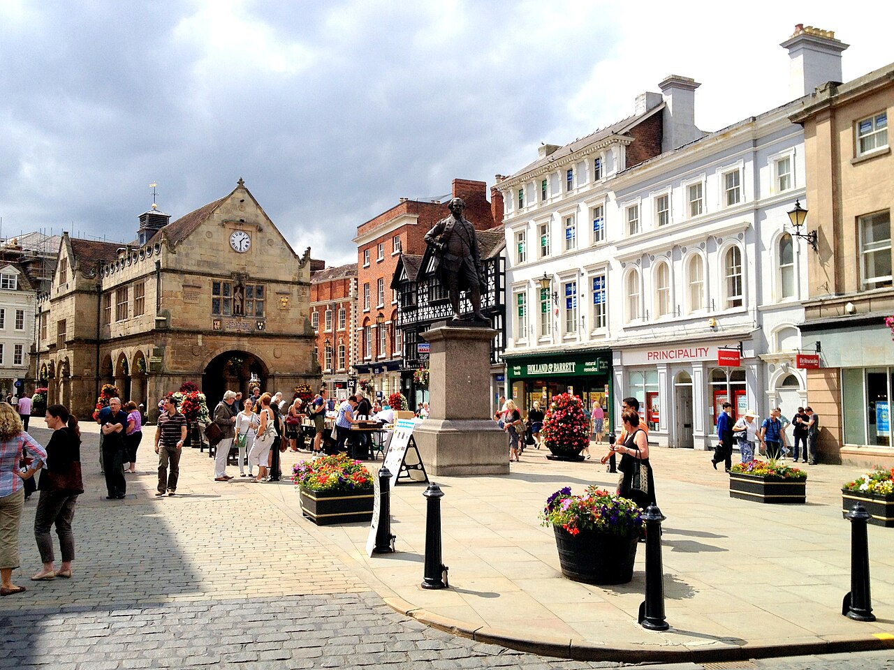 Photo: Gnesener1900 (CC BY-SA 3.0) Shrewsbury